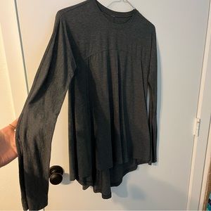 Lululemon long sleeve top dark gray flowy long draped back approximately size 4